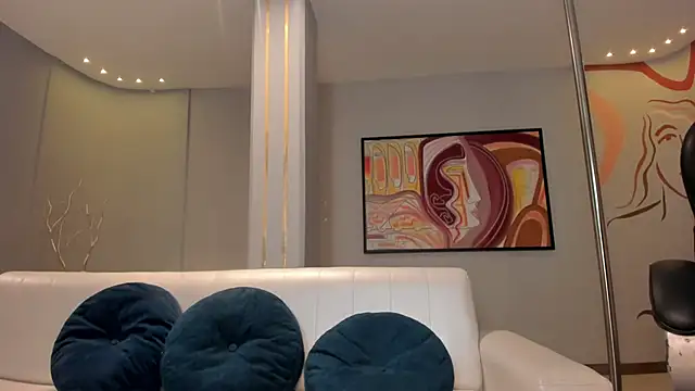 MeganCross1's cam snapshot