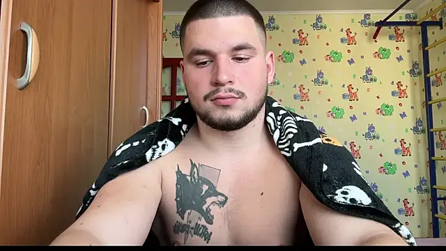 chiraq1945's cam snapshot