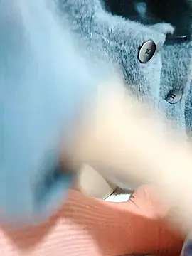 Emma2025_'s cam snapshot