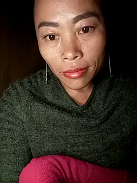 CoMay003's cam snapshot