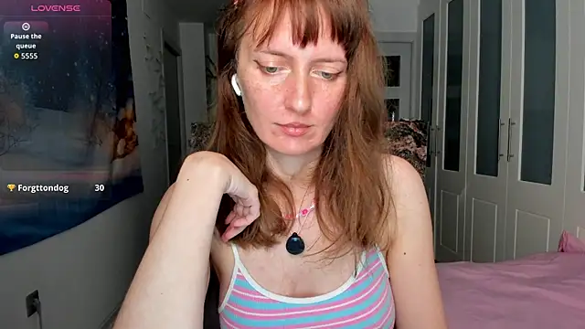 YourSexyNeighbour's cam snapshot