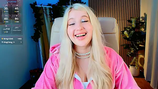 Evacadooo's cam snapshot