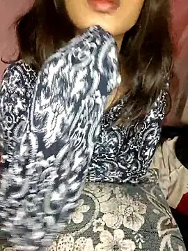 -AYUSHI01's cam snapshot