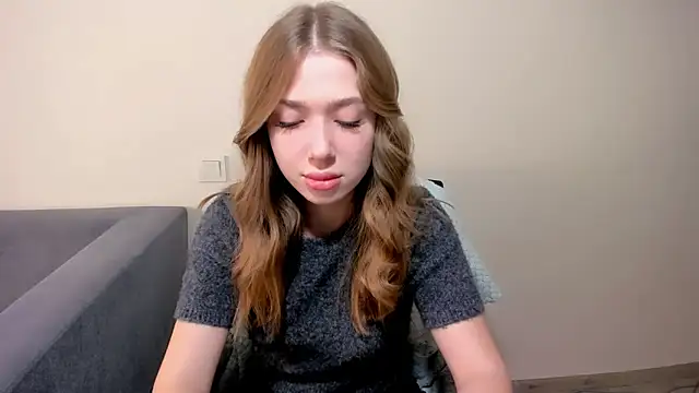 ElleLuv_'s cam snapshot