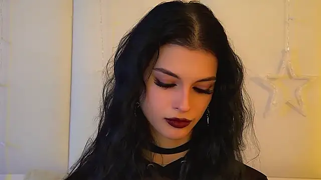 BeverlyMost's cam snapshot