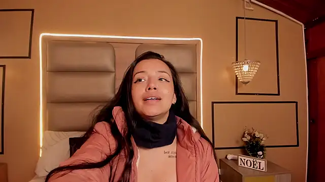 CAYLINCOLLINS's cam snapshot