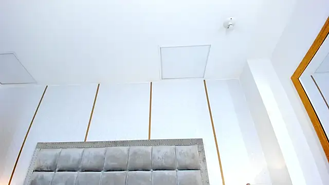 DakotaWangi's cam snapshot