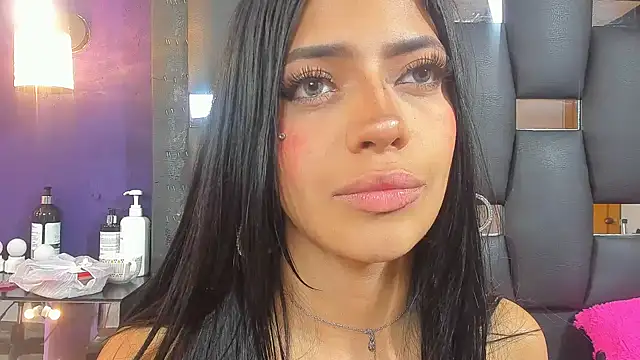 EMYCLARK01's cam snapshot