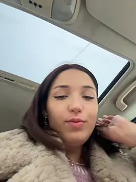 DollyTall live sex cam