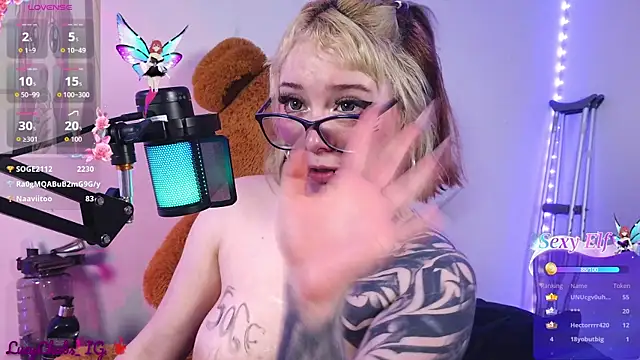 LucyChabs_ live sex cam