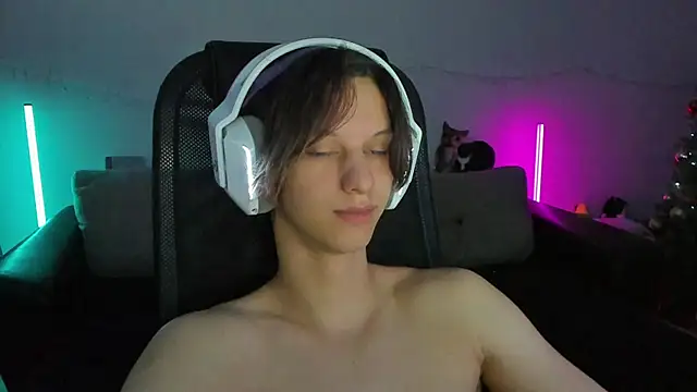 Ostin_meow live sex cam