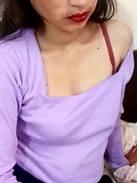 aarti_kushwah's cam snapshot