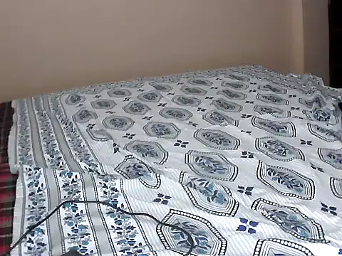 Punjab_kudi's cam snapshot