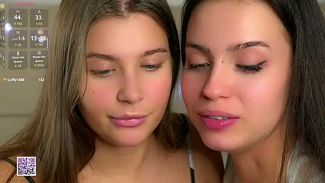 MariDelacure's cam snapshot