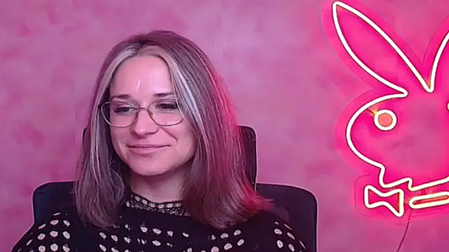 Melodie_Aster's cam snapshot