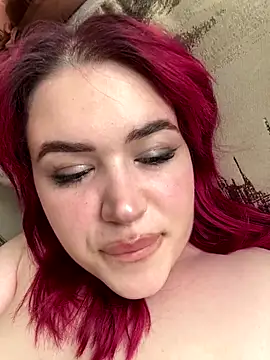 YoungDaria's cam snapshot