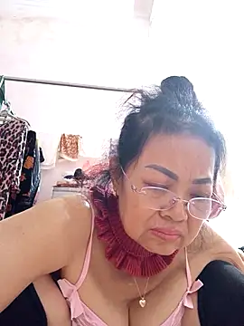 Hotestlove's cam snapshot