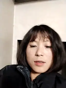 linda_bae00's cam snapshot