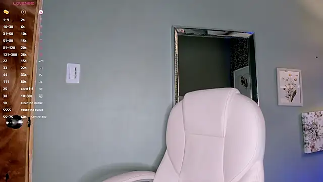 _michel_bbw's cam snapshot