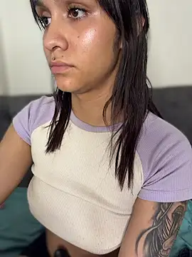 Isabella-Teen's cam snapshot