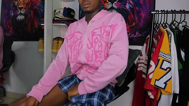 Pantera_black_21's cam snapshot