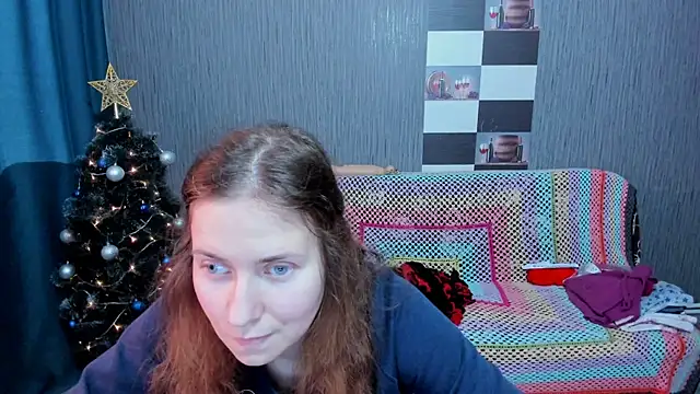 pa1e_pr1ncess's cam snapshot