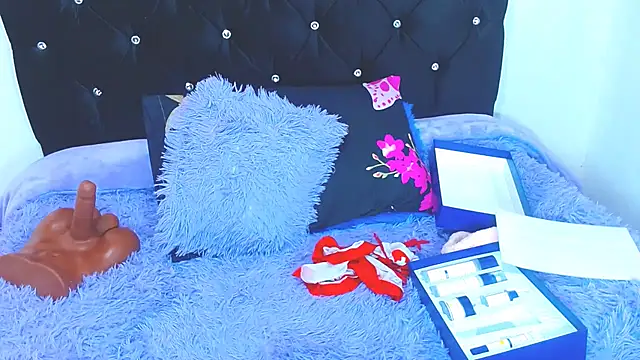 Gabi_Jhons_23's cam snapshot