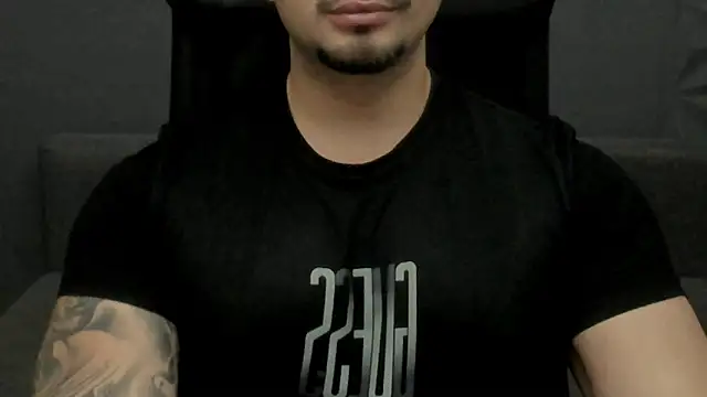 TonyWilcox live sex cam