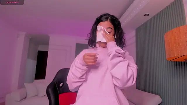 Tathy_miller's cam snapshot