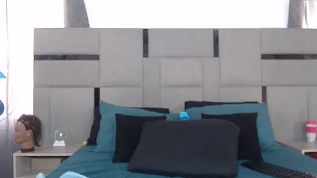 BOOTYDIVAXXX's cam snapshot