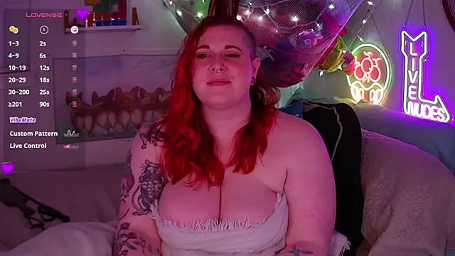 opalreigning's cam snapshot