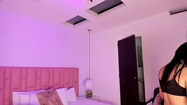 Amy_Ferreira's cam snapshot