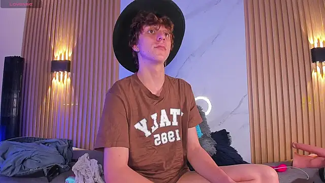 IM_DAREN's cam snapshot