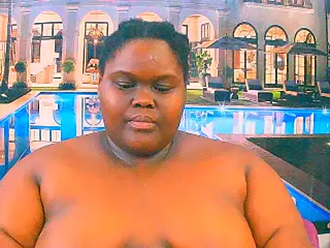 EbonyHotBuns's cam snapshot