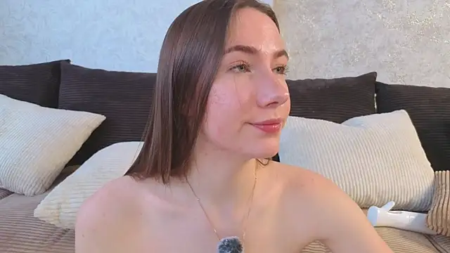 Kira_mindnes live sex cam