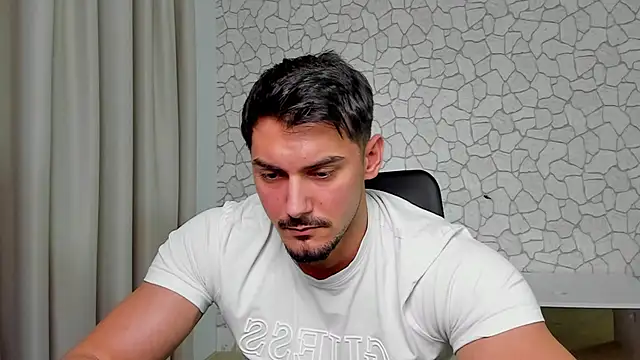 ClintMasters live sex cam