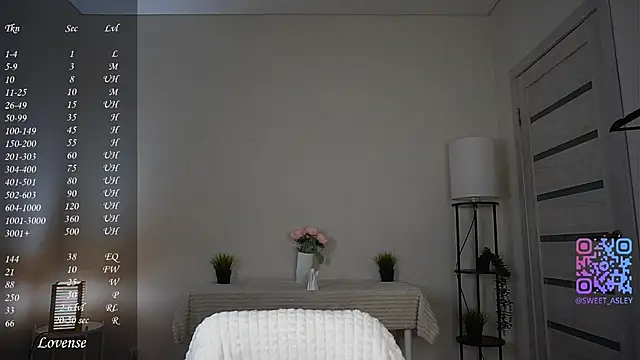 KiraAbling live sex cam