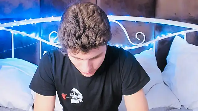 JackWolw live sex cam