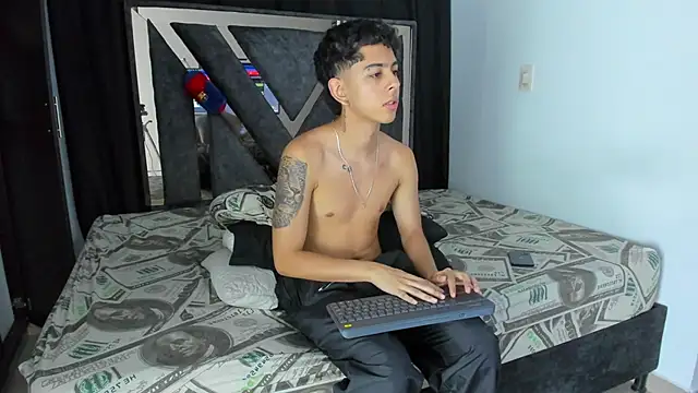 Gomez_c_ live sex cam