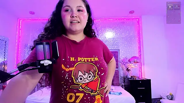 ShylySweet live sex cam