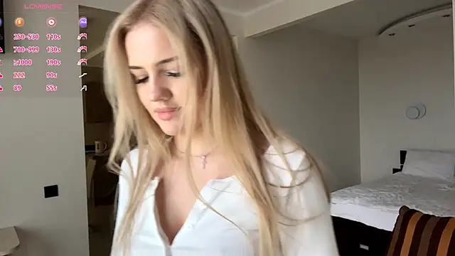 DestinyTurner live sex cam