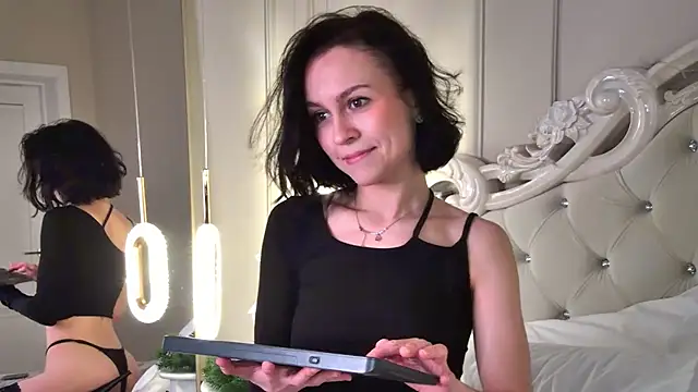 MonicaMercer's cam snapshot