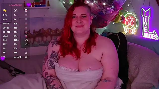 opalreigning's cam snapshot