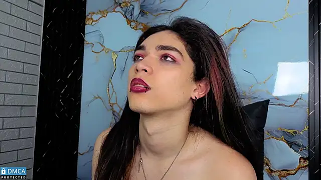 MaeveKuro live sex cam