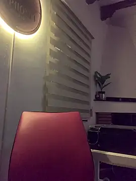 Scarletts_Boobs live sex cam