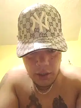 Brianmexboy live sex cam