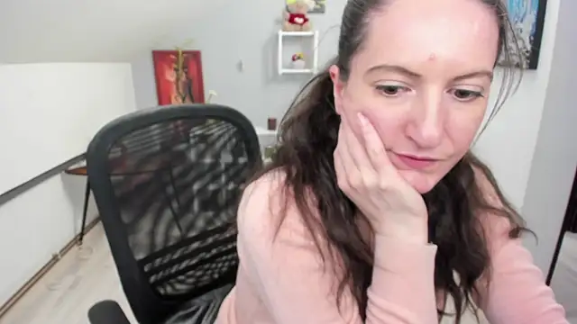 ChloeHottyX's cam snapshot