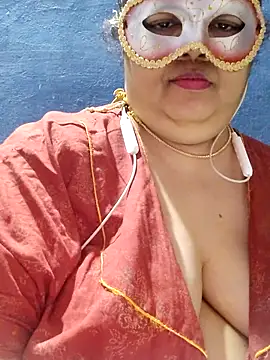 tamilthanushri's cam snapshot