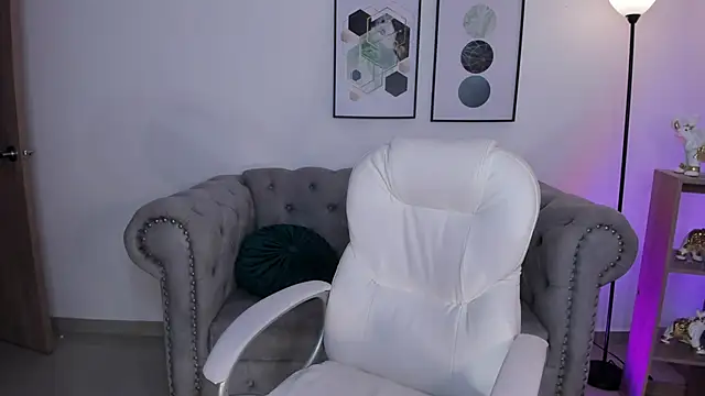 zharaa_fox's cam snapshot