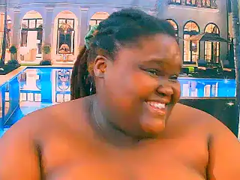 EbonyHotBuns's cam snapshot